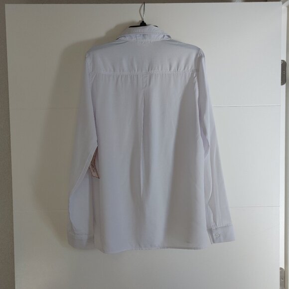 Indigo Rose Women's Shirt Size: M, Color: White - Picture 8 of 16